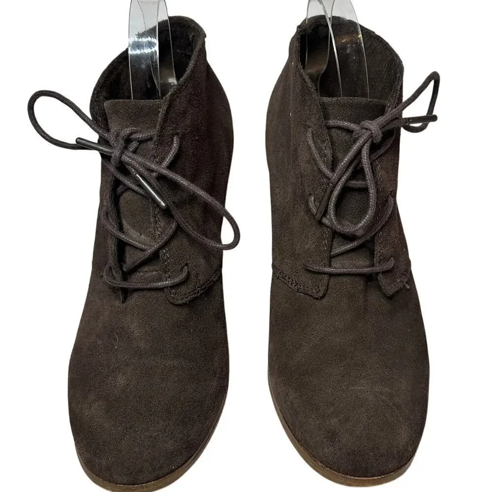 Toms Size 10 Women Brown Suede Quiet Luxury Lunata Block Heel Ankle Bootie Boot